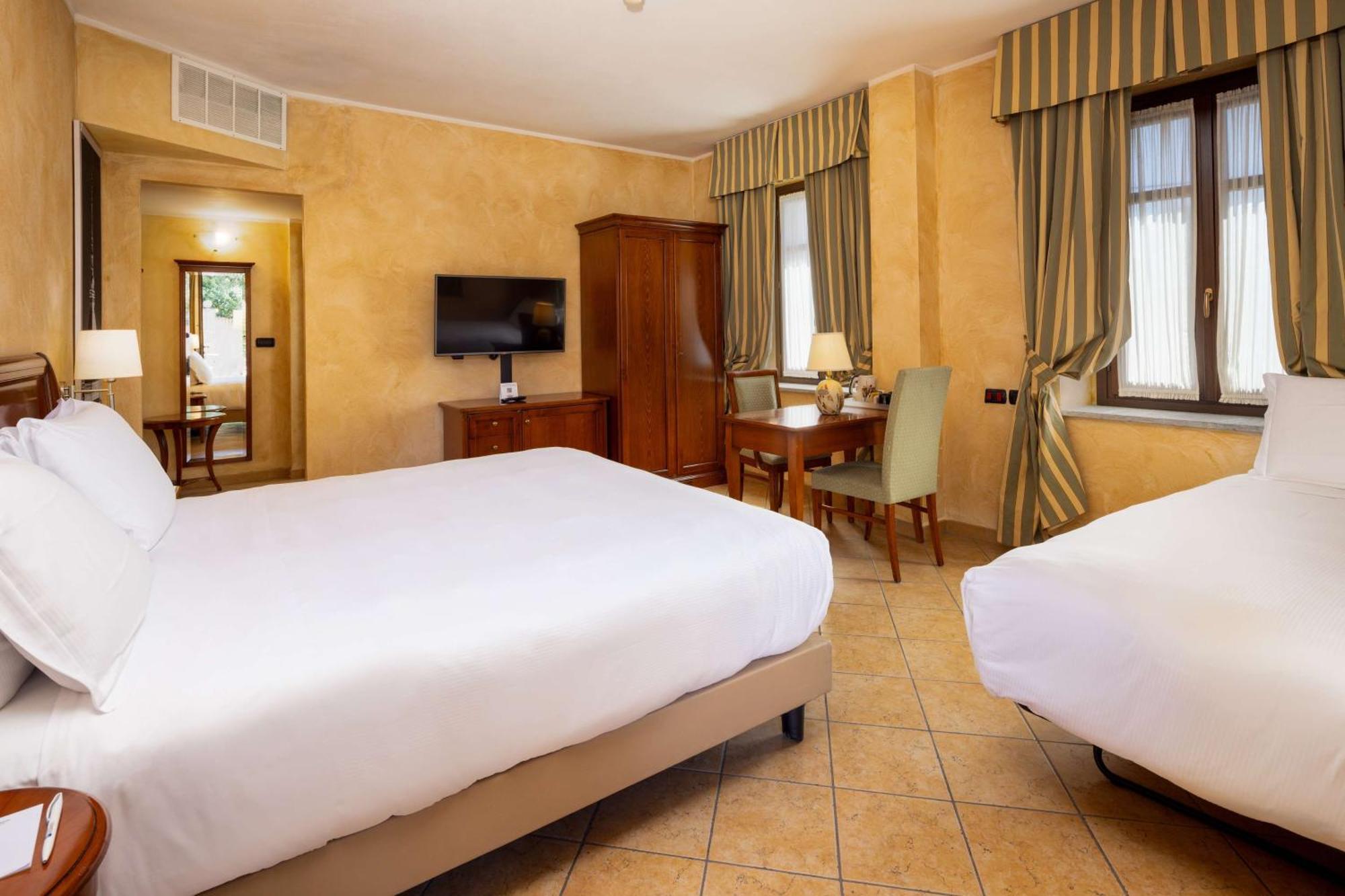 Best Western Plus Hotel Le Rondini San Francesco al Campo Exterior foto