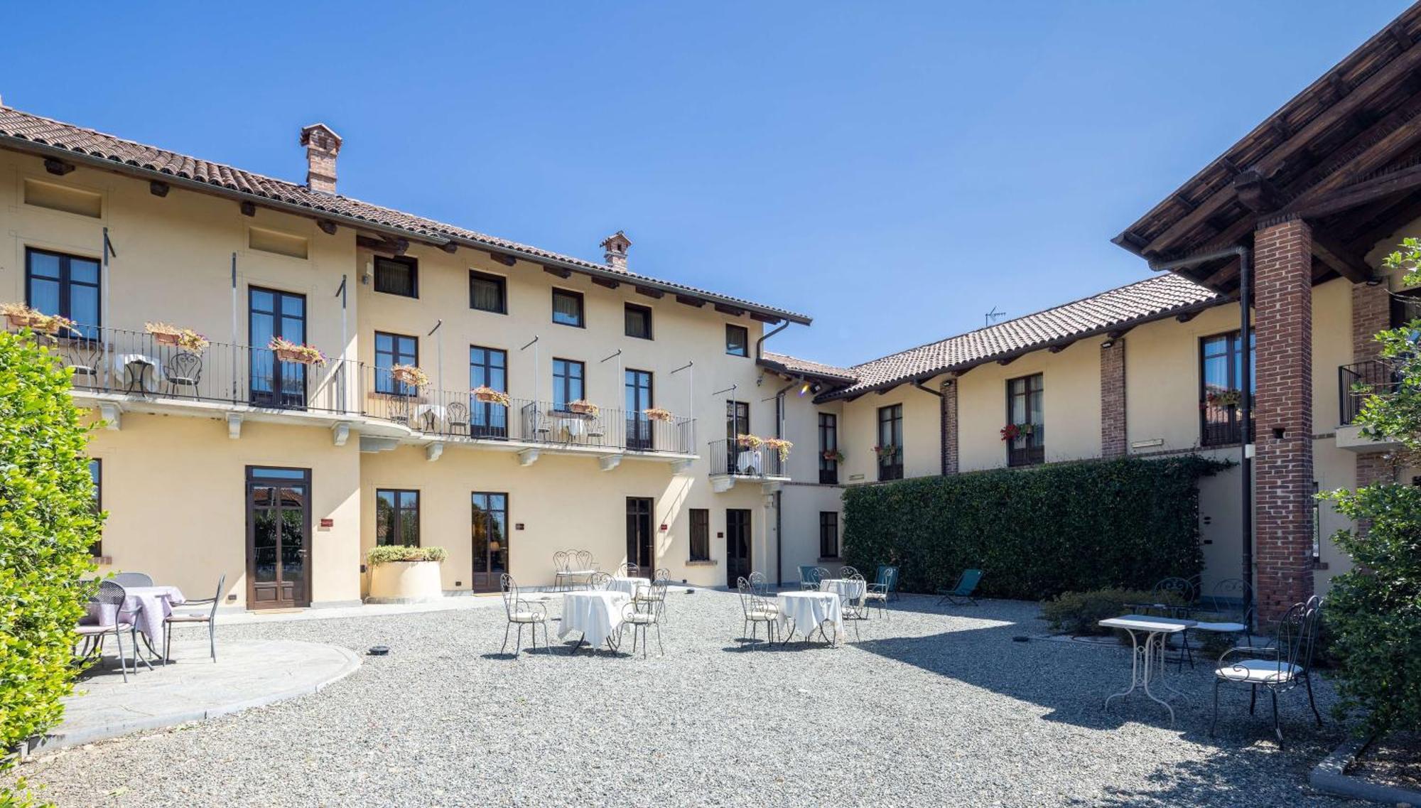 Best Western Plus Hotel Le Rondini San Francesco al Campo Exterior foto