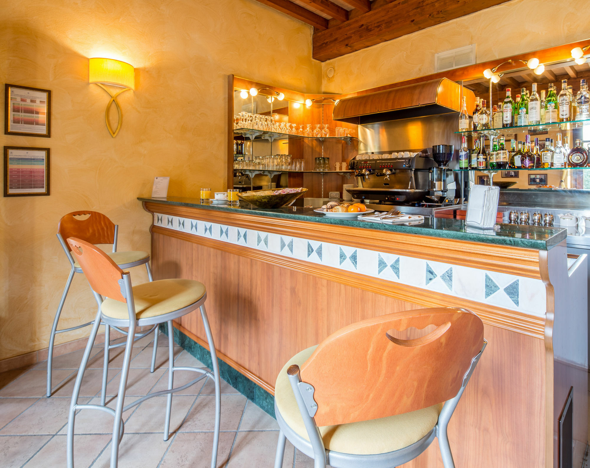 Best Western Plus Hotel Le Rondini San Francesco al Campo Exterior foto