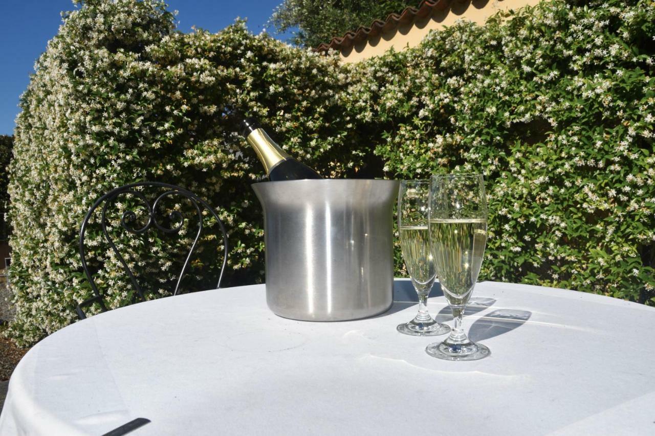 Best Western Plus Hotel Le Rondini San Francesco al Campo Exterior foto